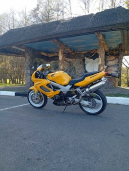 Honda VTR, 1998 г.