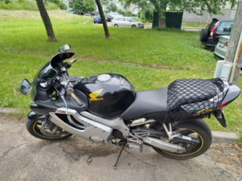 Honda CBR F4, 1999 г.