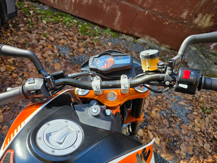 Стрит KTM 690 Duke R, 2014 г.