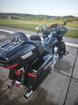 Harley-Davidson Road Glide FLTRU, 2015 г.