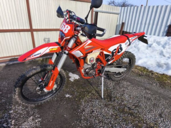 Regulmoto Holeshot Red Edition, 2024 г.