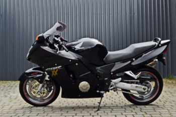 Honda CBR 1100XX Дрозд, 2003 г.