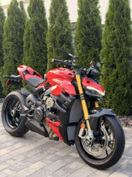 Ducati Streetfighter V4S, 2024 г.