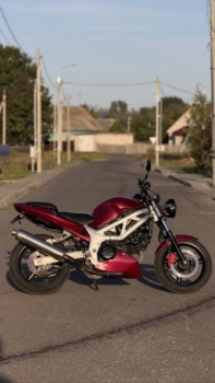 Suzuki SV, 2000 г.