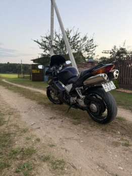 Honda VFR, 2002 г.