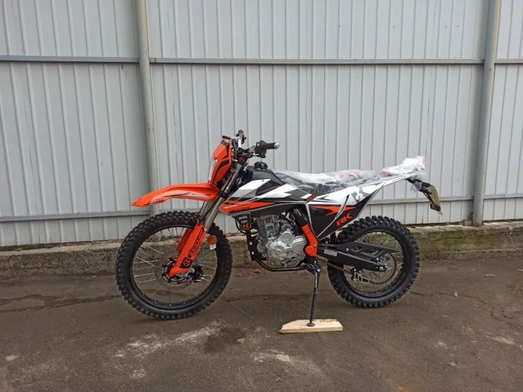 Эндуро Racer RC 250GY-C2K K2 Panther, 2025 г.