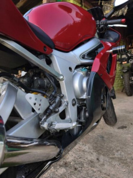 Yamaha YZF R6, 2002 г.