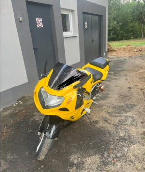 Suzuki GSX-R, 2003 г.