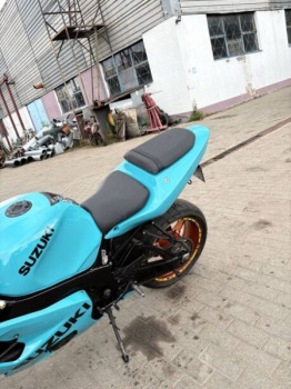 Suzuki GSX-R, 2000 г.