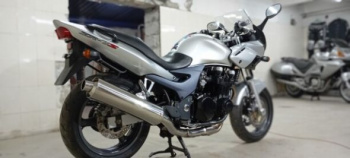 Kawasaki ZR 7s, 2001 г.