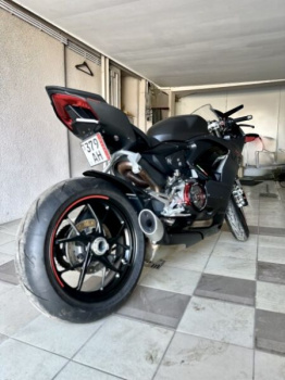 Ducati Superbike Panigale v2, 2024 г.