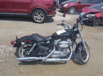 Harley-Davidson Sportster XL883 SuperLow, 2015 г.