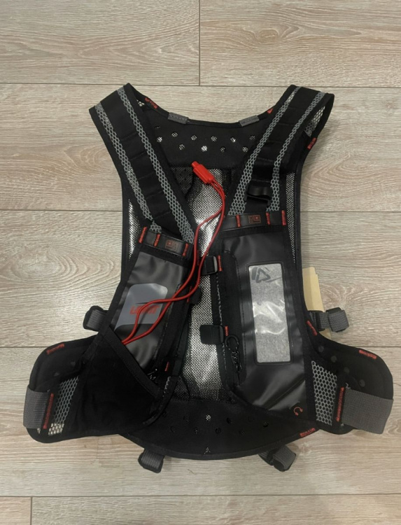 Рюкзак LEATT МОТО HYDRADRI WP 2.0 TITANI..