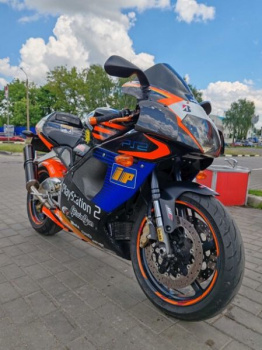 Aprilia RSV 1000R, 2002 г.