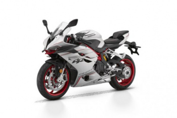 QJ MOTOR SRK 921 RR, 2026 г.