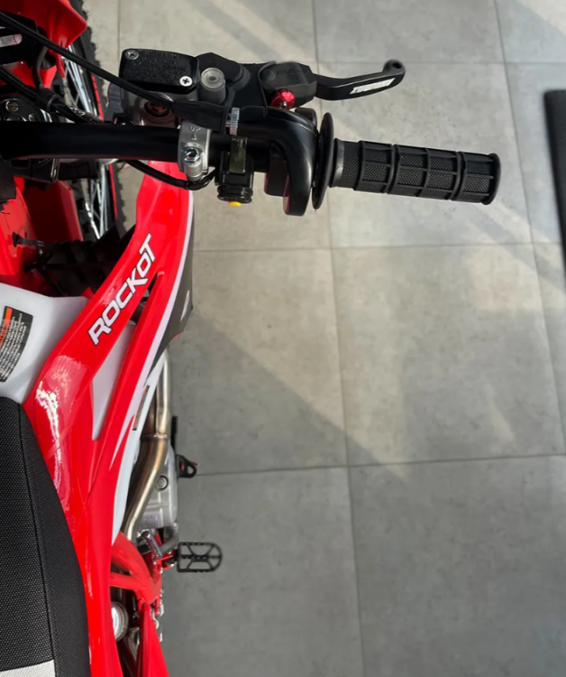 Кроссовый ROCKOT GS7L Strive 250, 2026 г.