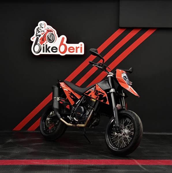 KTM 690 SM 2007 года