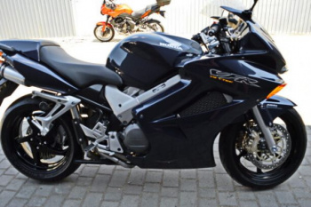 Honda VFR 800 Vtec c ABS, 2004 г.