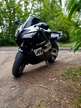 Honda CBR 1000RR, 2005 г.