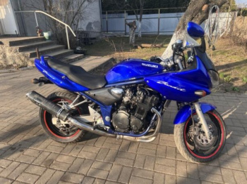 Suzuki Bandit, 2004 г.