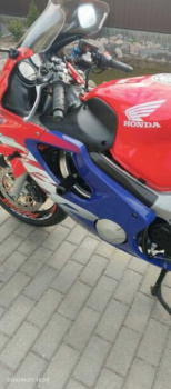 Honda CBR F4, 2000 г.