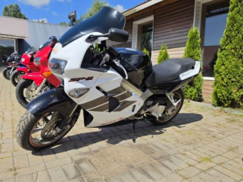 Honda VFR, 1999 г.