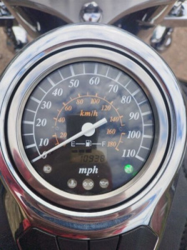 Suzuki VL800, 2002 г.