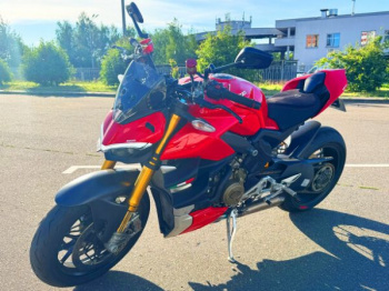 Ducati Streetfighter V4S, 2020 г.