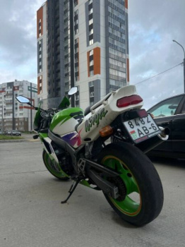 Kawasaki ZXR, 1995 г.