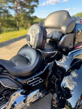 Harley-Davidson Trike FLHTCUTG, 2010 г.