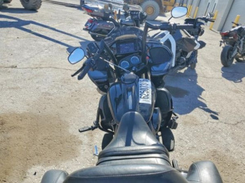 Harley-Davidson Road Glide FLTRK, 2021 г.