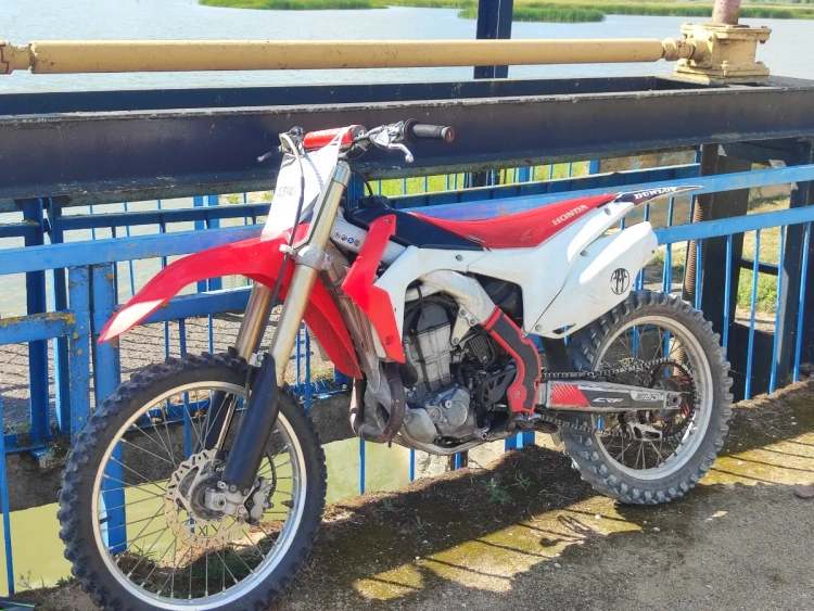 Кроссовый Honda CRF R, 2014 г.