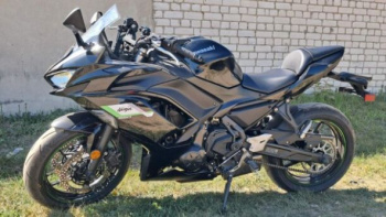 Kawasaki EX EX650R, 2024 г.