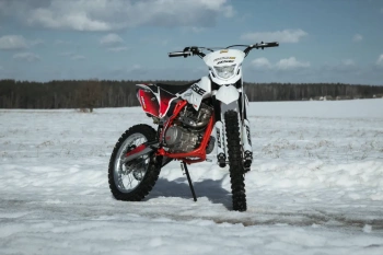 Эндуро BSE Z3 3.00, 2026 г.