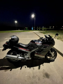 Suzuki GSX GSX1100F, 1990 г.