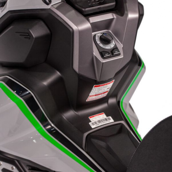 Regulmoto XDV TRAVELER, 2026 г.