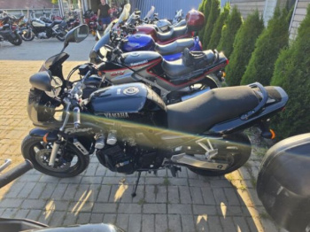 Yamaha FZS, 1999 г.