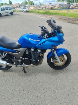 Kawasaki ZR zr-7s, 2003 г.