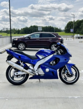 Yamaha YZF, 2001 г.
