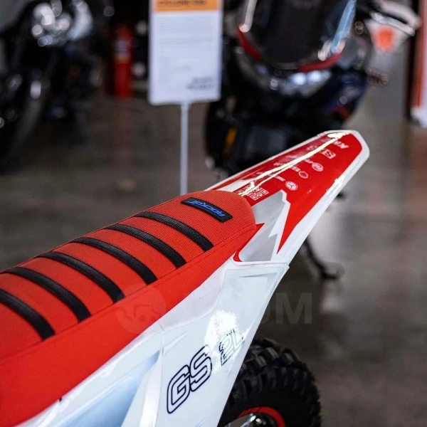 Кроссовый ROCKOT GS 2-L Outlander, 2026 г.