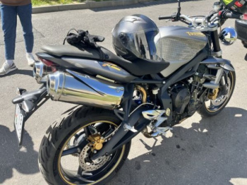 Triumph Street Triple, 2010 г.