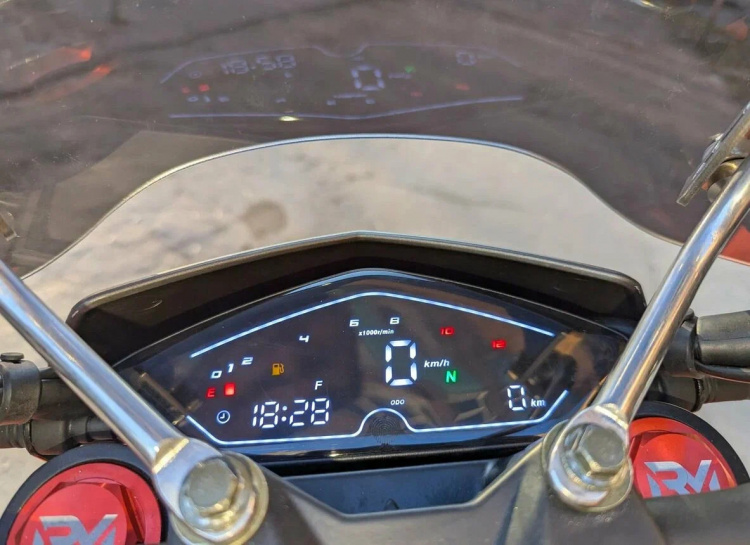 Туризм Regulmoto Duke 300, 2026 г.