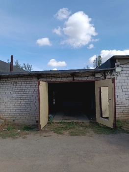 Гараж 