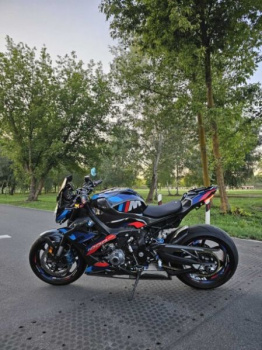 BMW M M1000R Competition, 2022 г.