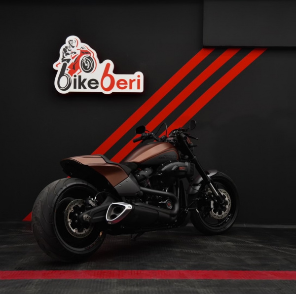 Harley-Davidson FXDR 2019 года