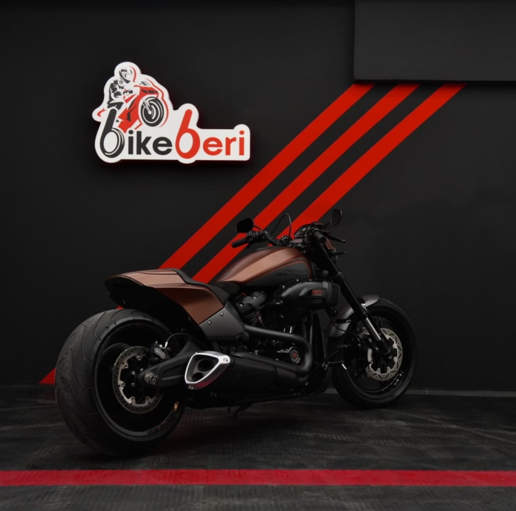 Harley-Davidson FXDR 2019 года