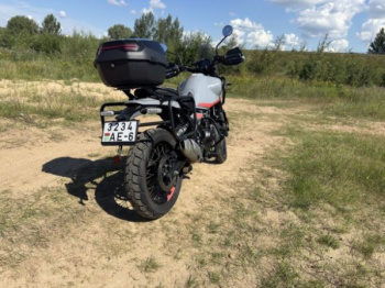 Royal Enfield Himalayan, 2025 г.