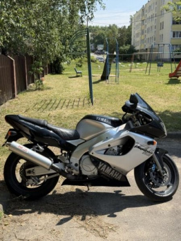 Yamaha YZF, 2000 г.