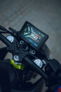 QJ MOTOR SRK 400, 2026 г.