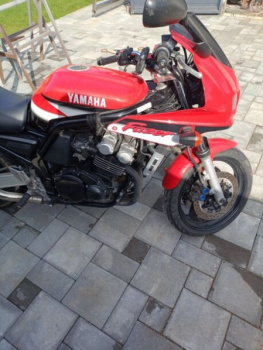 Yamaha FZS, 2001 г.